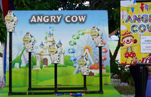 Load image into Gallery viewer, ANGRY COW (PARTY GAME)
